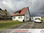 Top 2-Familienhaus mit herrlichem Grundstück, Doppelgarage, u.v.m. in Lauf-Bullach - Lauf (Pegnitz)