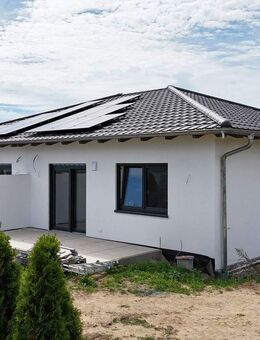 Schlüsselfertig & bezugsbereit - Neubau-Bungalow in Maxhütte-Haidhof - Maxhütte-Haidhof