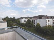 Helle Wohnung im Dachgeschoss mit großer Terrasse in Südrichtung - Taucha