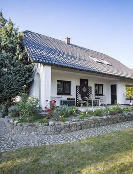 Gepflegtes Einfamilienhaus mit großem Grundstück (Ca.2900 m²) in Pritzwalk - Familienfreundlich, massiv erbaut mit Brunnen! - Pritzwalk