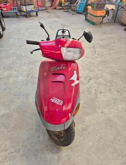 Motorroller, Scheunenfund, Ersatzteilspender - Weisel