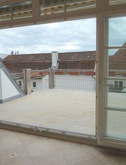 Hochwertige Wohnung mit Terrasse in ruhiger Lage - Schweinfurt