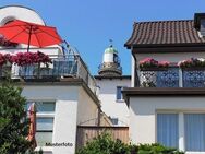 Mehrfamilienhaus mit Stellplätzen - Rudolstadt