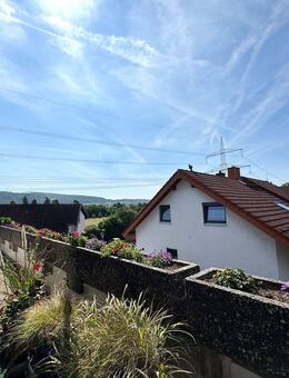 Seltene Gelegenheit: Immobilienpaket mit 3 Wohneinheiten - zwei vermietet, eine frei - in Leimen - Leimen (Baden-Württemberg)