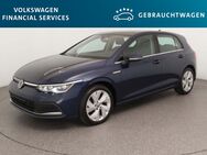 VW Golf, 2.0 TDI Highline 110kW, Jahr 2021 - Braunschweig