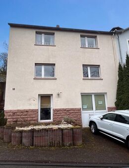 Ein- bis Zweifamilienhaus mit Gewerbefläche im Untergeschoss bietet Gestaltungspotenzial - Trier