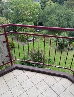 Johannesvorstadt: große 2-Zi-Wohnung mit Balkon - Erfurt