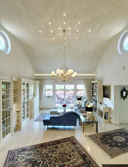 Exklusives Penthaus mit Blick zur Nürnberger Burg 153 m² Wohnluxus inkl. 67 m² Terrasse - Nürnberg