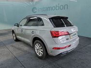 Audi Q5, Sportback 50 TDI S line schwarzpaket 20Zoll, Jahr 2020 - München