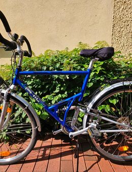 Neuwertig! 28 er Herren Aluminium Fahrrad Cityrad Mountain Trekking 21 Gang Shimano TOP! - München