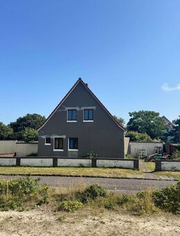 Sanierungsbedürftiges Einfamilienhaus mit Nebengebäude und Ausbaupotenzial – attraktives Anlageobjekt auf Wangerooge - Wangerooge