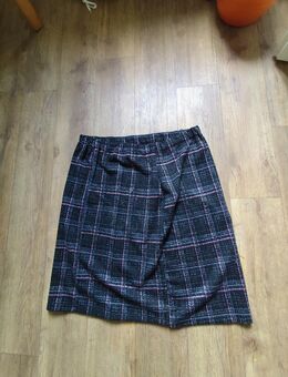 Gr.44-46, günstiger Mini-Rock! - Rudolstadt