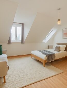 Sonnig. Stilvoll. Einmalig - Traumhafte DG-Wohnung in bester und ruhiger Lage - Garching (München)