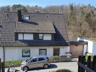 Zweifamilienhaus mit Ausblick in bester Lage - Ebersbach (Fils)