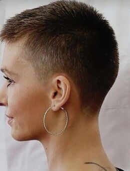 Modelle für Kurzhaarschnitt gesucht - Berlin