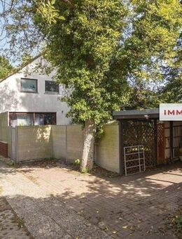 IMMOBERLIN.DE - Charmante Doppelhaushälfte mit Sonnenterrasse nahe Heinrich-Laehr-Park - Berlin