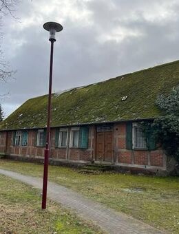 Renovierungsbedürftiges, denkmalgeschütztes Fachwerkhaus in Perleberg-Dergenthin - Perleberg