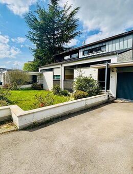 AACHEN WALDSTADION_Einfamilienhaus mit großem Garten - Aachen