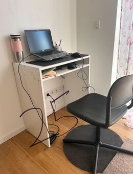 Studt table and chair - Berlin Reinickendorf