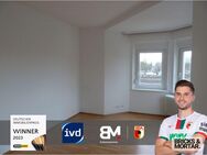 VIER Zimmer Wohnung im 2.OG vermietet, saniert mit 94 m² - Augsburg