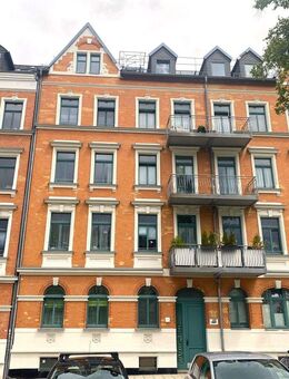 Attraktive Kapitalanlage: vermietete 2-Zimmer-Wohnung mit Balkon und Aufzug, denkmalgeschützt - Chemnitz