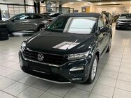 VW T-Roc SHZ+NAVI+EPH+RFK 1.5 TSI Sport - Stuttgart