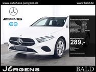 Mercedes A 200, Progressive Winter 17, Jahr 2023 - Schwerte (Hansestadt an der Ruhr)