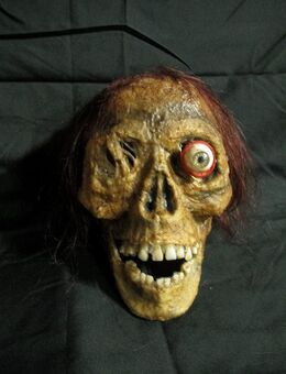 Halloween Deko Zombie Schädel mit Haaren Skelett Horror - Schnürpflingen