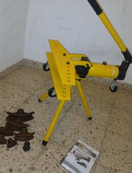 Rohrbiegegerät Rohrbiegepresse Hydraulik-Handpresse - Bünde Zentrum