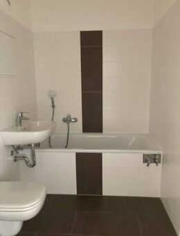 3 Zimmer mit Balkon - Dessau-Roßlau
