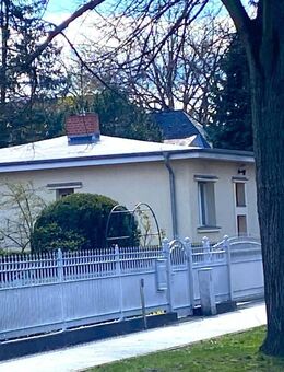 Einfamilien-Haus m. gr. Garten in Eichwalde zu verkaufen! - Eichwalde