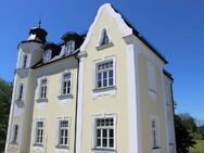 Historische Villa in den Ausläufen der Fränkischen Alb als Wohntraum oder Ferienhausvermietung - Neukirchen (Sulzbach-Rosenberg)