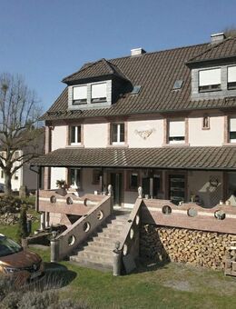 Saniertes Familienhaus: 138m², Garten, 4 Schlafzimmer, Glasfaser-Option & neue Kita um die Ecke! - Leidersbach