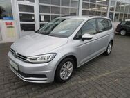 VW Touran Comfortline - Bergkamen