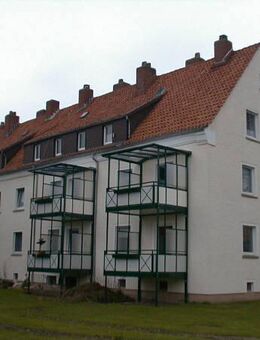 Springe - Gemütliche 3-Zi.-Dachgeschosswohnung - Springe