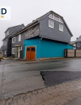 Einfach einziehen und fertig! Saniertes Einfamilienhaus in Herschdorf - Herschdorf