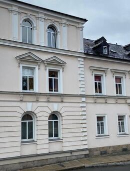 7 % Rendite! - Wohn- & Geschäftshaus im Luftkurort Marktneukirchen - 7 Wohneinheiten, 1 Gewerbeeinheit - Denkmalschutz - Markneukirchen