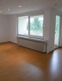 Hell, schöne Aufteilung, mit Einbauküche, Balkon - Lahnstein