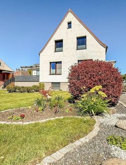 Zuhause ankommen- Einfamilienhaus mit Einliegerwohnung in begehrter Lage von Eckernfeld - Bremerhaven