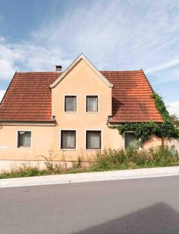 Großzügiges Wohnhaus in Oerlenbach-Rottershausen - Oerlenbach