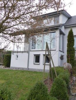 Charmantes Einfamilienhaus mit sonniger Terrasse und Einliegerwohnung! - Kalbach