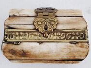 Antik -Wunderbares kleines Schmuck Kästchen - Lübeck