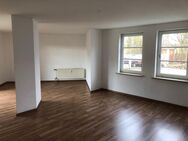 Helle, freundliche 2-Zimmer-Wohnung mit Terrasse und Garage - Lichtenfels (Bayern)