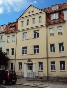 2-Zimmer-Wohnung mit EBK und Balkon - Zeitz