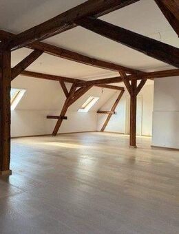 Wohnen für Individualisten in traumhafter Lage - Volkach