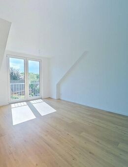 Geräumige 3-Zimmer-Wohnung mit BALKON zum Wohlfühlen - Rendsburg
