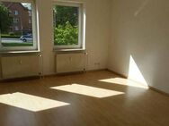 Attraktive, helle 2-Zimmer Wohnung in zentraler Lage von Itzehoe-Wellenkamp - Itzehoe