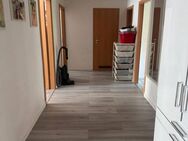 Helle 4 1/2 Zi-Wohnung mit großem Balkon - Geislingen (Steige)