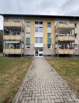 Ihr neues Zuhause: Schöne 3,5 Raum Wohnung in ruhiger Siedlung - mit Balkon! - Essen