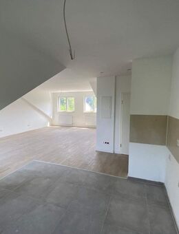 Penthouse Feeling mit Balkon // Erstbezug Neubau-Niveau // 3 Schlafzimmer - Heiligenhaus